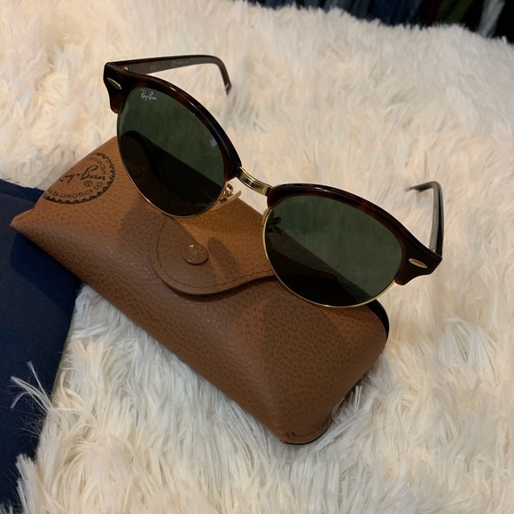 ** SOLD ** Ray-Ban sunglasses - Picture 5 of 5